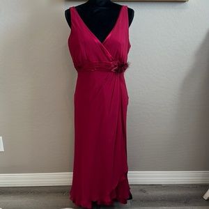 Anne Klein Dress 100% Silk Faux Wrap with Feather Flower Brooch